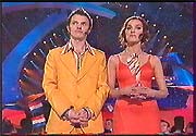 Ведущие Конкурса Песни Евровидение 2003 - Ренарс Кауперс (Renars Kaupers) и Мария Н (Marie N) на сцене